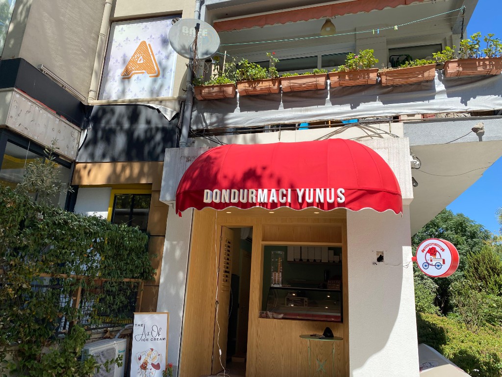 Dondurmacı Yunus Kırmızı Körüklü Tente
