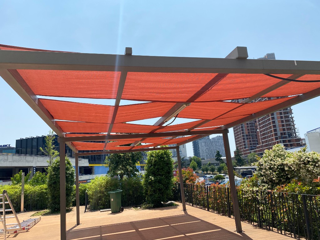 Turuncu Pergola Gölgelik Teras